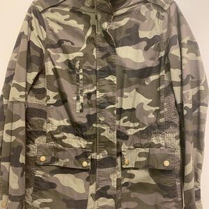 Love Tree Camouflage Jacket